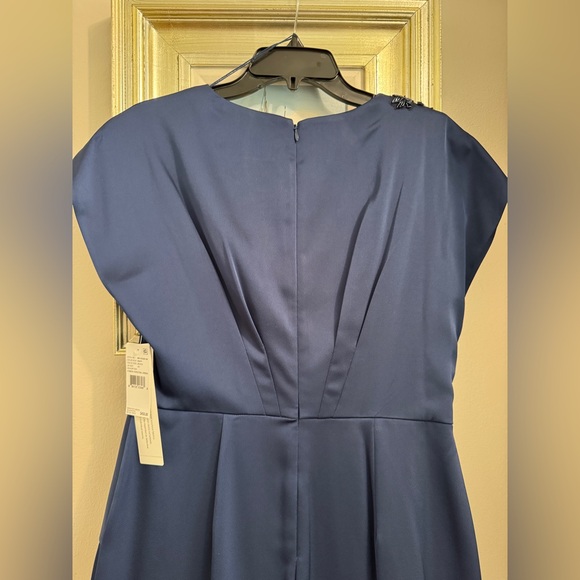 Aidan Mattox Embellished V Neck Peplum Sheath Dress - Picture 11 of 16